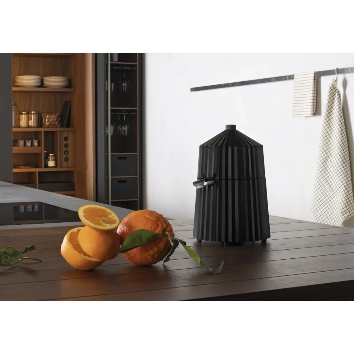 Alessi Zitruspresse 28 cm Plissé schwarz