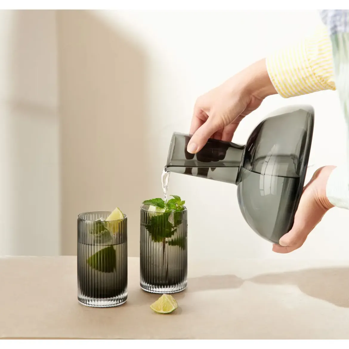 ASA Karaffe mit Trinkglas 1,3 l Juna grey
