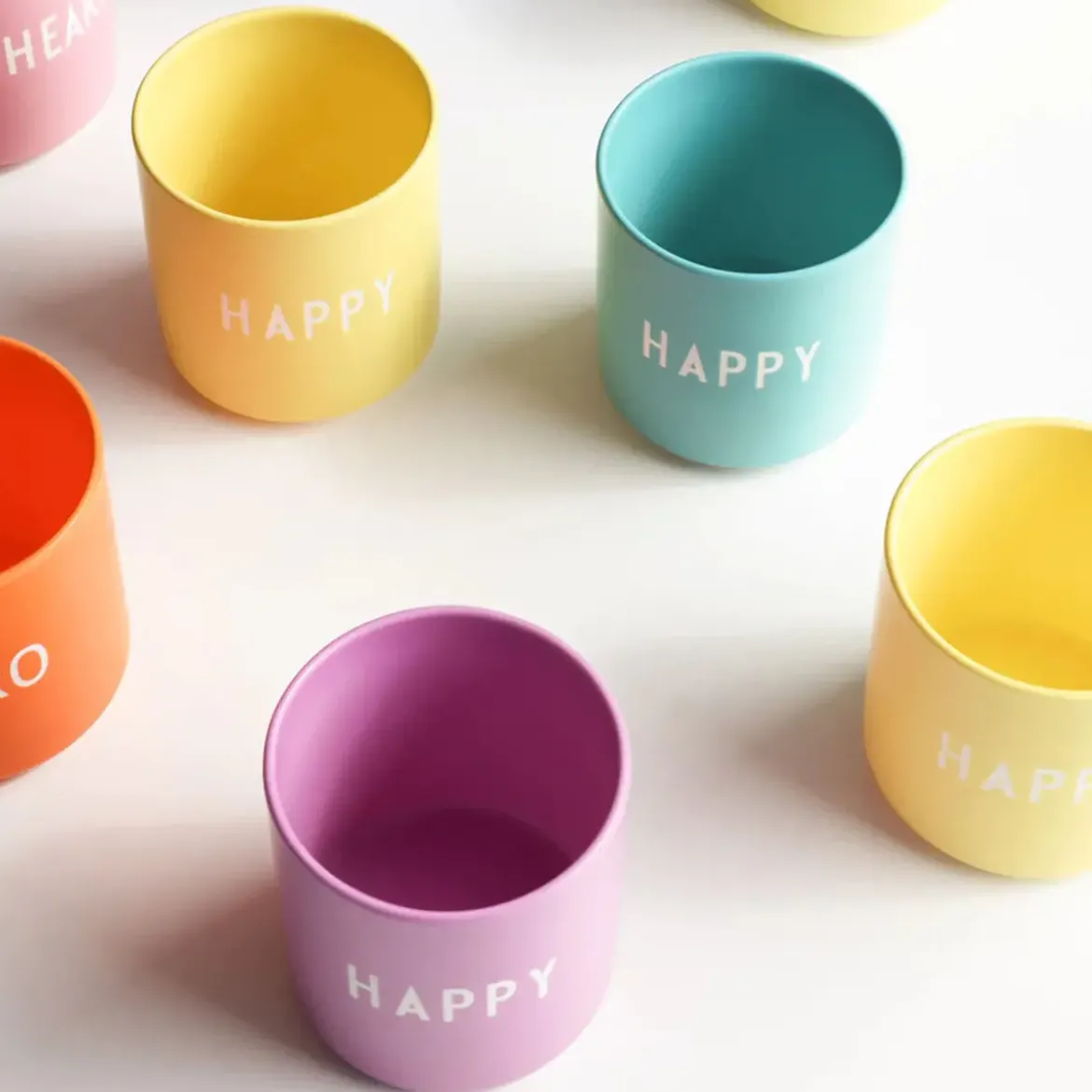 Design Letters Becher 8 cm Favourite News Happy aqua