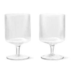 ferm LIVING Weingläser 2er-Set Ripple klar