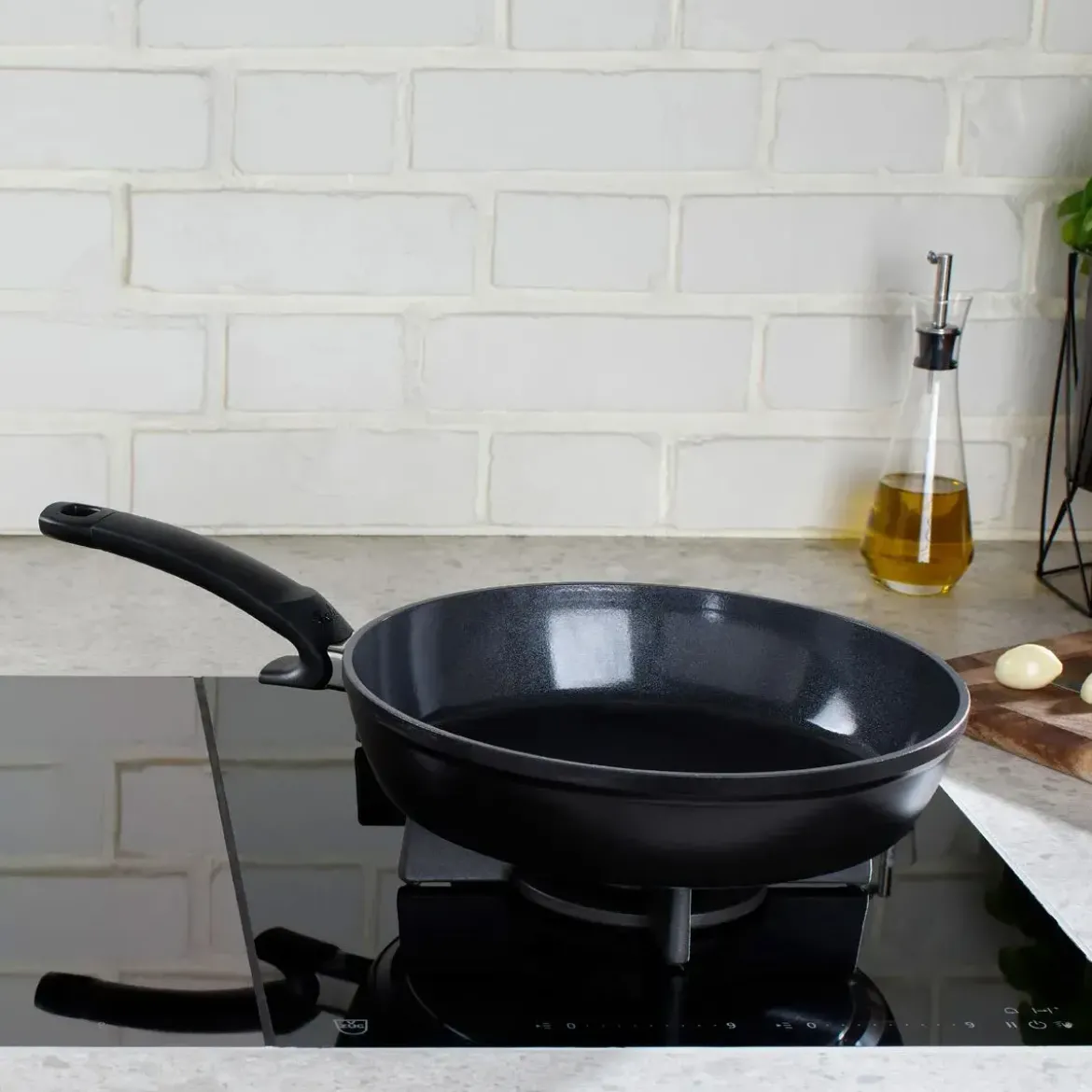 Fissler Pfanne 28 cm Ceratal Comfort orbitschwarz