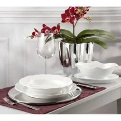 Hutschenreuther Suppenteller 23 cm Fahne Maria Theresia Weiss