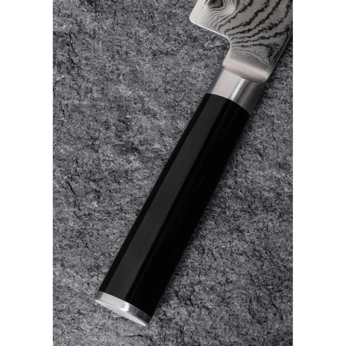 Kai Santokumesser Shun mit Kullenschliff 18 cm