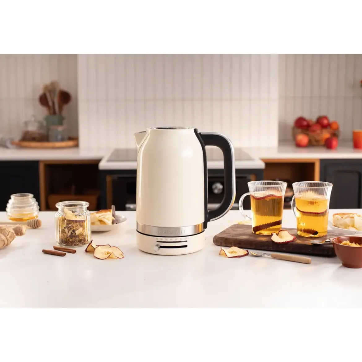 KitchenAid Wasserkocher 1,7 l 2400 W Crème