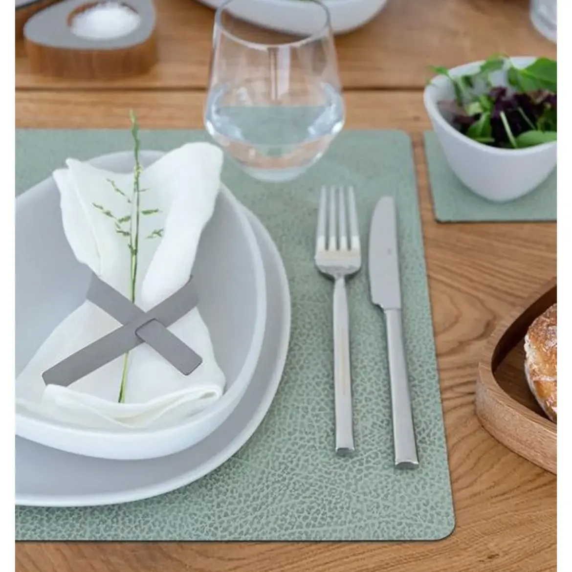 LINDDNA Tischset L 35x45 cm Square Hippo olive green