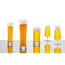 Schott Zwiesel Weizenbierglas klein 4er-Set Beer Basic mit Moussierpunkt klar